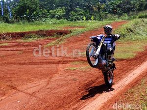 Banyak Peminat Motor Offroad, tapi Yamaha Fokus ke Skutik Bongsor Banyak Peminat Motor Offroad, tapi Yamaha Fokus ke Skutik Bongsor