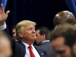 TV Amerika Fox News Bertengkar Sengit dengan Donald Trump