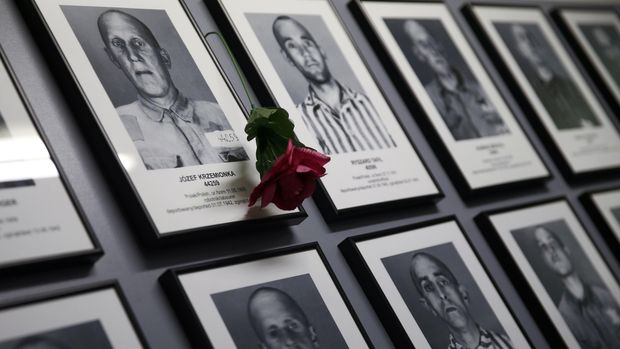 Potret korban kamp konsentrasi Nazi di