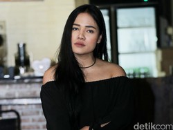 Neonomora Tiba di AS untuk Tur Internasional Perdana