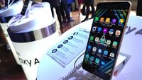 Galaxy A Tampil Bak Ponsel Premium