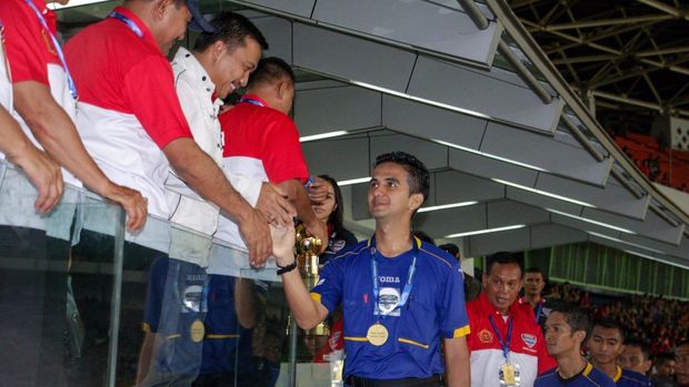 Wasit Liga 1 Thoriq Alkatiri belum terpikir untuk menjalankan bisnis.