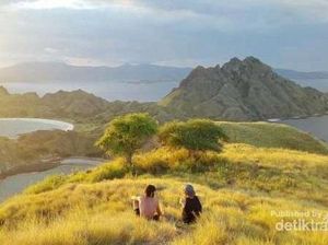 Pulau Padar, Destinasi Indah untuk Menghabiskan Long Weekend di Flores