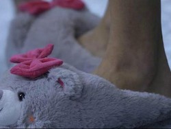 Orangtua di Inggris Dilarang ke Sekolah dengan Piama