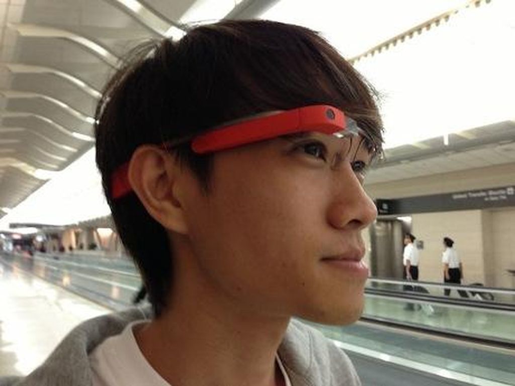 Google Glass Dipakai untuk Merakit Pesawat Google Glass Dipakai untuk Merakit Pesawat