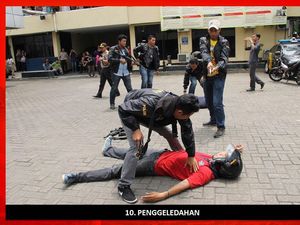 Begini Jalannya Simulasi Penanganan Teroris di Polres Jakpus