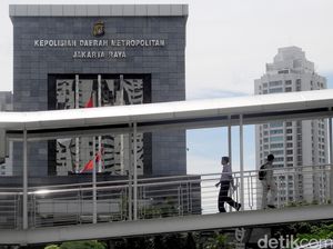 Plt Kadispar DKI Diperiksa di Kasus Mafia Karantina Soetta Plt Kadispar DKI Diperiksa di Kasus Mafia Karantina Soetta