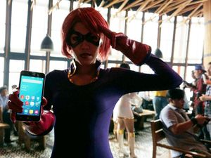 Polytron Lawan Xiaomi dkk dengan Fira