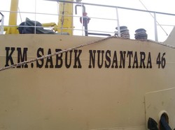 Mudik Natal di Ambon: Histeris, Loncat dari Kapal, hingga Nyaris Tewas