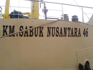 Mudik Natal di Ambon: Histeris, Loncat dari Kapal, hingga Nyaris Tewas Mudik Natal di Ambon: Histeris, Loncat dari Kapal, hingga Nyaris Tewas