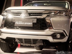 Beli Pajero Sport Berkesempatan Dapat 1 Unit Pajero Sport Dakar 4x2