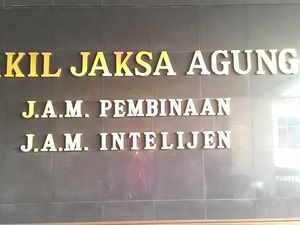 Eks Ketum Gafatar Mahful Tumanurung Temui Jamintel di Kejagung