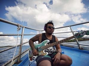 Rekaman di Atas Kapal Hingga Mengasingkan Diri untuk Album Baru Endank Soekamti