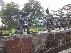 Main ke Wahana Kekinian di TMII