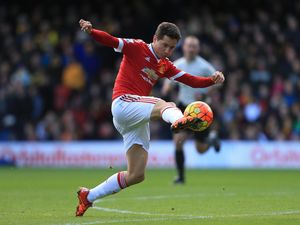 Herrera Bertekad Lanjutkan Tradisi Kemenangan MU Atas Liverpool