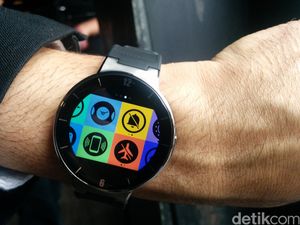 Diadu Sama Apple Watch dan Galaxy Gear? Siapa Takut!