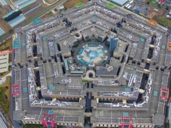 Gedung Mirip Pentagon yang Terlantar di China