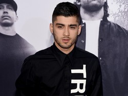 Zayn Malik Kolaborasi dengan Desainer Rancang Koleksi Sepatu