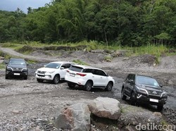 Ketangguhan Toyota All New Fortuner Langsung Dijajal di Merapi