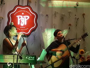 Lirik Lagu Politis dari Banda Neira, Duo Ananda Badudu dan Rara Sekar Lirik Lagu Politis dari Banda Neira, Duo Ananda Badudu dan Rara Sekar