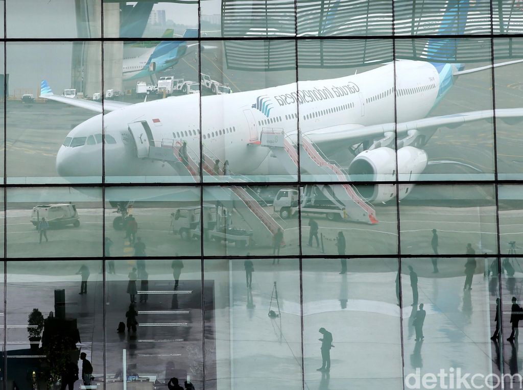 Garuda Cari Utang Baru Demi Tambal Pinjaman Jatuh Tempo Rp 6,8 T Garuda Cari Utang Baru Demi Tambal Pinjaman Jatuh Tempo Rp 6,8 T