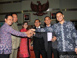 DPR Setuju Bahas RUU Kerja Sama Pertahanan dengan China dan Jerman