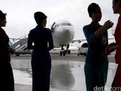 Pramugari Garuda Bisa Dimutasi Tanpa Alasan di Era Ari Askhara