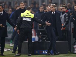 Manajemen Bersikukuh Mancini Bertahan di Inter Milan