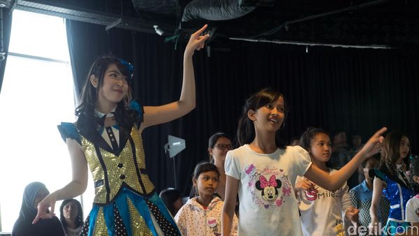 Seru! Puluhan Anak Nge-dance Bareng JKT48