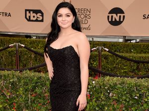 Asyik Main, Ariel Winter Tak Sengaja Perlihatkan Bagian Intim
