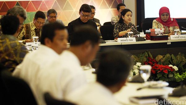 Menko Puan dan Sejumlah Menteri Rapat Bahas Gafatar