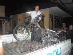 Gagal Beraksi, Dua Jambret Tewas Dimassa