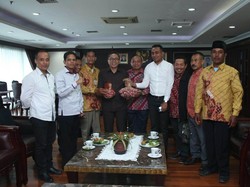 Ketua MPR Zulkifli Hasan: Tata Niaga Komoditas Pertanian Harus Diperbaiki