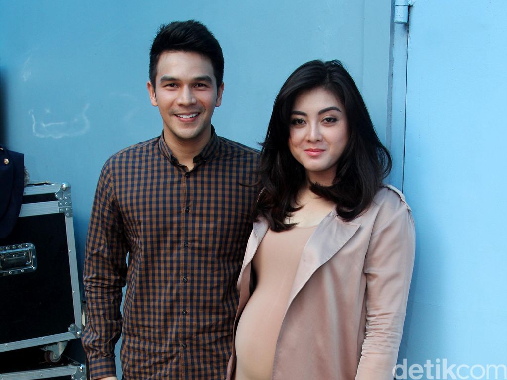 Penegasan Lengkap Benny Simanjuntak soal Rumah Tangga Ijonk dan Istri Penegasan Lengkap Benny Simanjuntak soal Rumah Tangga Ijonk dan Istri