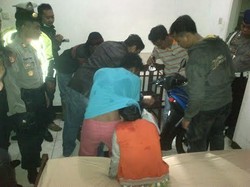 Razia Teroris dan Narkoba, Polisi Malah Pergoki Pasangan Mesum