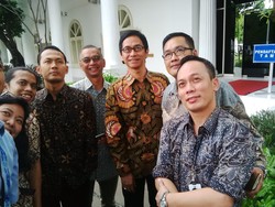 Ke Pegiat Medsos, Jokowi Cerita Caranya Merespons Teror Bom Thamrin