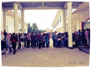 Dilarang Bawa Tongsis, Ini Aturan di Pameran Tetap Koleksi Galeri Nasional!