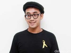 Jarang Nge-Host Bareng Lagi, Dimas Danang dan Imam Darto Masih Saling Support Jarang Nge-Host Bareng Lagi, Dimas Danang dan Imam Darto Masih Saling Support