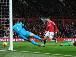 MU Taklukkan Stoke 3-0