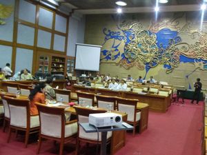 Bahas Pengamanan Kompleks Parlemen, Anggota DPR Singgung Soal Penggeledahan Bahas Pengamanan Kompleks Parlemen, Anggota DPR Singgung Soal Penggeledahan
