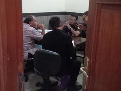 Plt Dinas Pengairan Provinsi Jatim Diamankan Kejari Ngasem Kediri