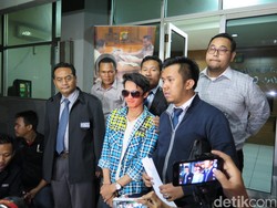 Ngaku Siapkan Brondong, Reza Pahlevi Terima Imbalan dari Bekti?