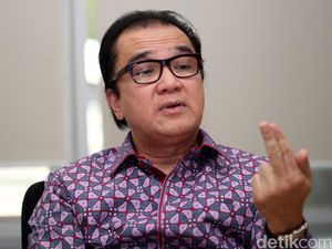 Tantowi Yahya Janjikan Banten Baru Tantowi Yahya Janjikan Banten Baru