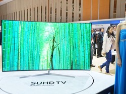 Samsung Prediksi TV Lengkung Segera Ngetren