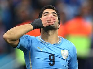 Uruguay Menantikan Suarez Bulan Depan