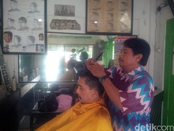 Rahasia Darman Si Pemangkas Rambut Digandrungi Pejabat hingga Raja Yogya