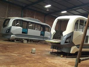 Metro Kapsul Made in Subang Dioperasikan Tanpa Masinis Metro Kapsul Made in Subang Dioperasikan Tanpa Masinis