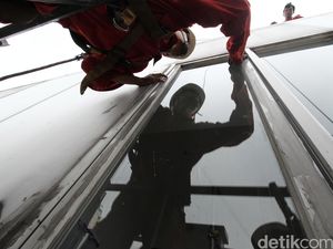 Jenis-jenis Stiker Kaca Rumah Lengkap dengan Penjelasannya