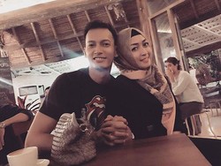 Unggah Foto Mesra Bulan Madu, Fedi Nuril Bikin Penggemar Patah Hati