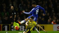 2. Chelsea (status juara bertahan di musim 2015-16). 87 poin 2014-15 vs 50 poin 2015-16. Foto: Getty Images Sport/Richard Heathcote